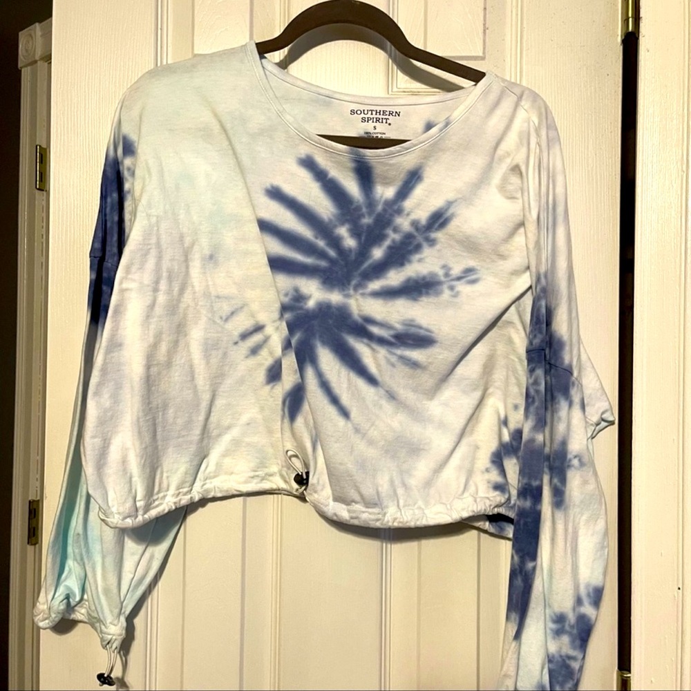 Southern Spirit Tie-Dye Drawstring Waist & Sleeves Slightly Cropped Top Sz S